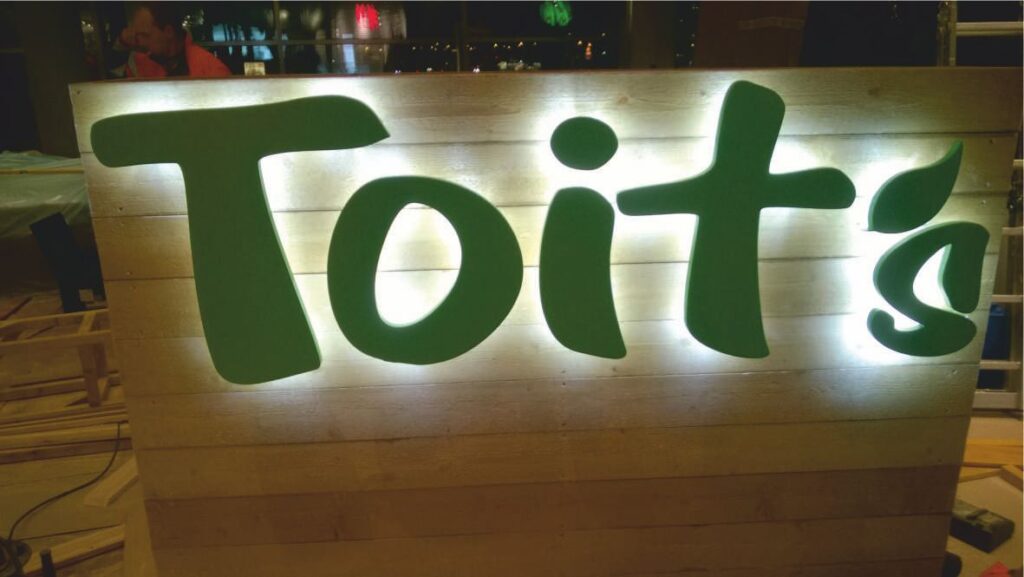 Toits